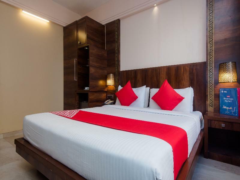 Hotel Crawford Inn Мумбаи Экстерьер фото